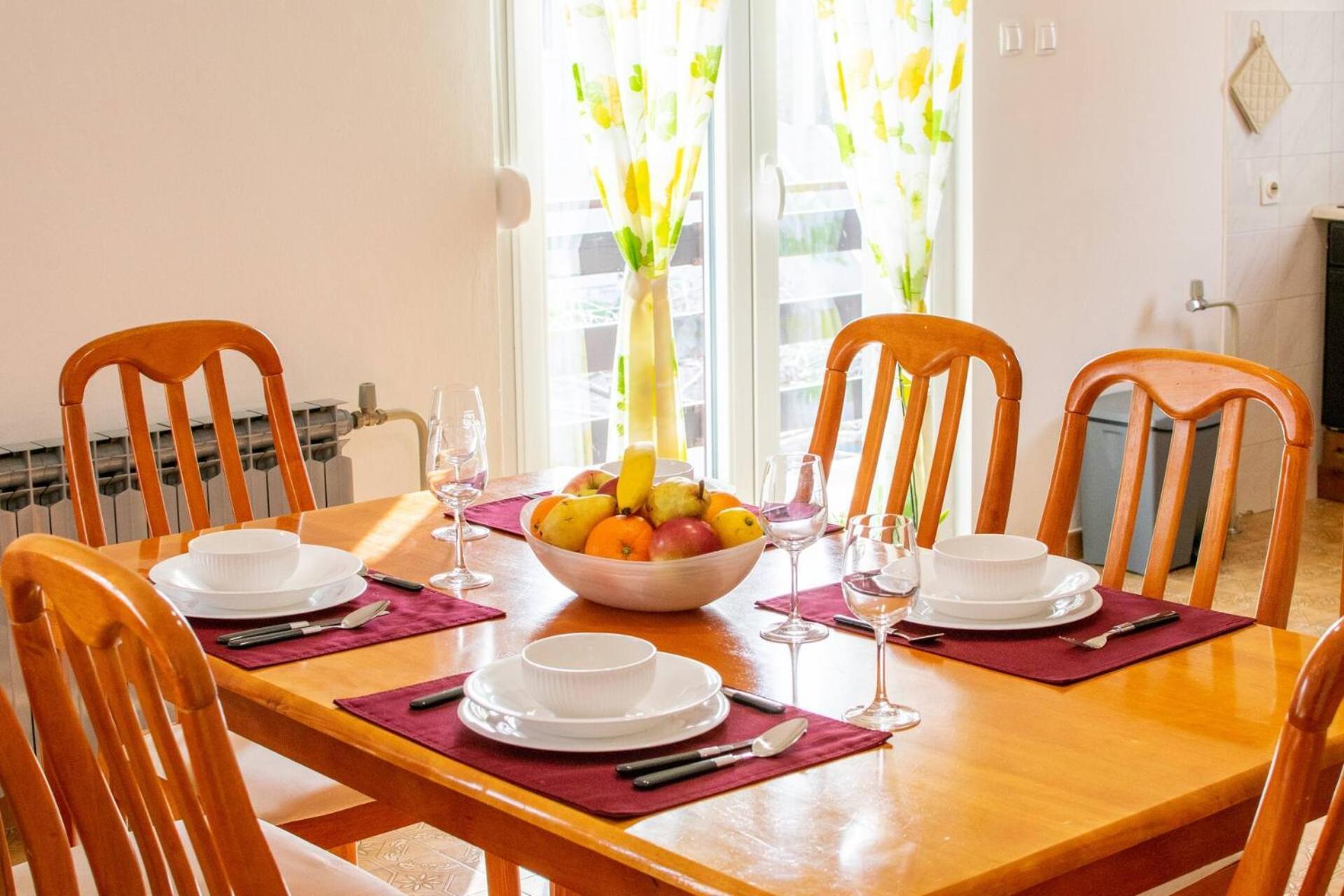 Family House With 2 Apartments - Irma 梅杜林 外观 照片