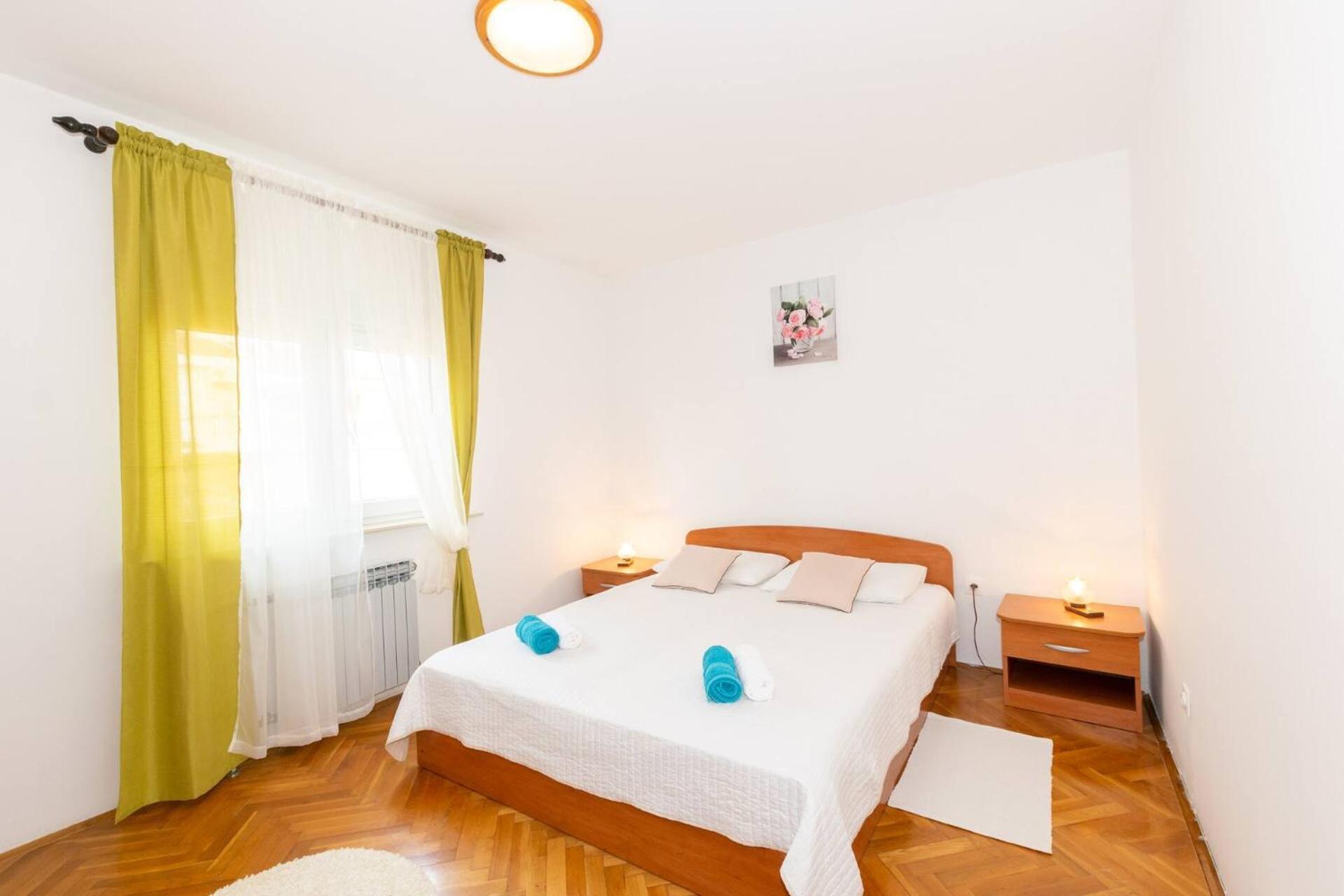 Family House With 2 Apartments - Irma 梅杜林 外观 照片